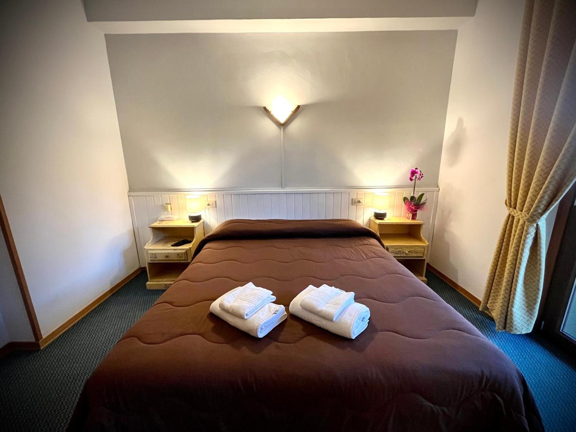 Hotel Pinguino Pescasseroli Værelse billede